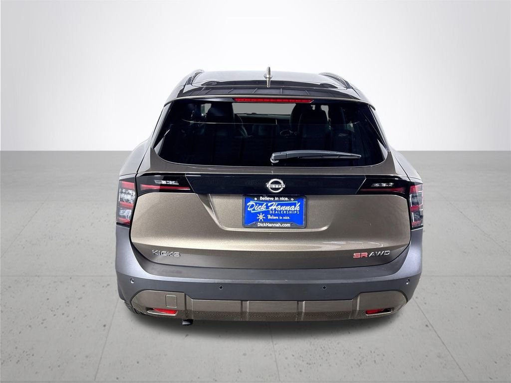 Used 2025 Brown Nissan SR image 7
