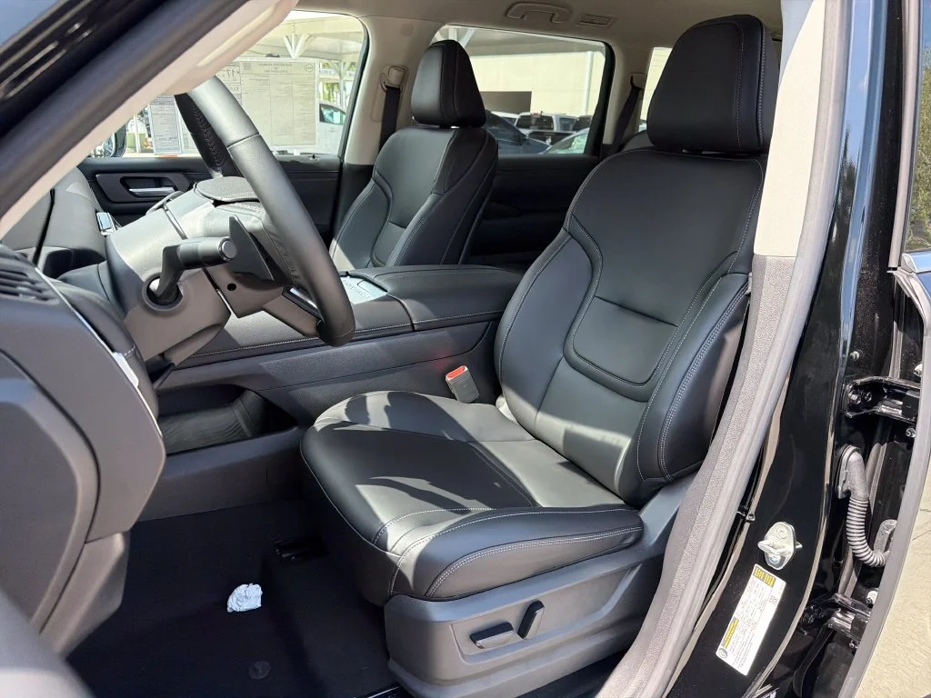 2026 Nissan Armada SV - Photo 27