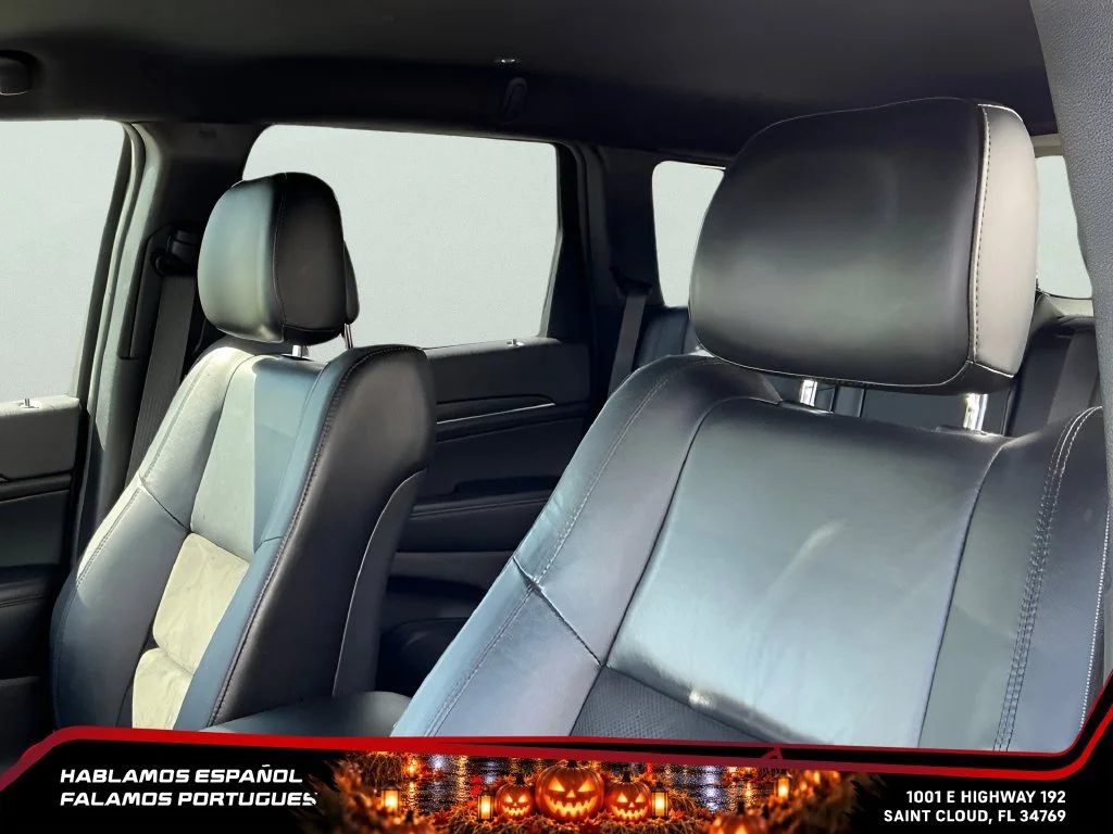 Used 2021 White Jeep Laredo X 4x2 image 19
