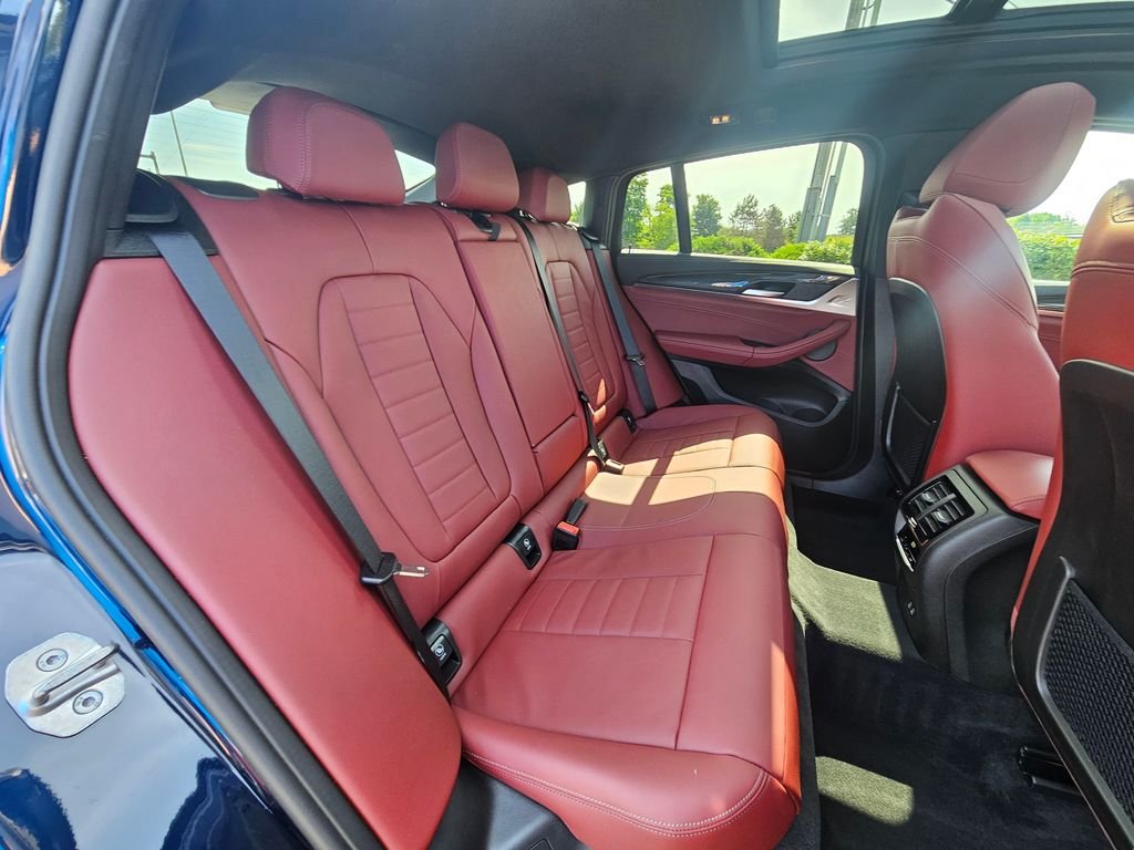 Used 2025 Tanzanite Blue II Metallic BMW M40i image 22