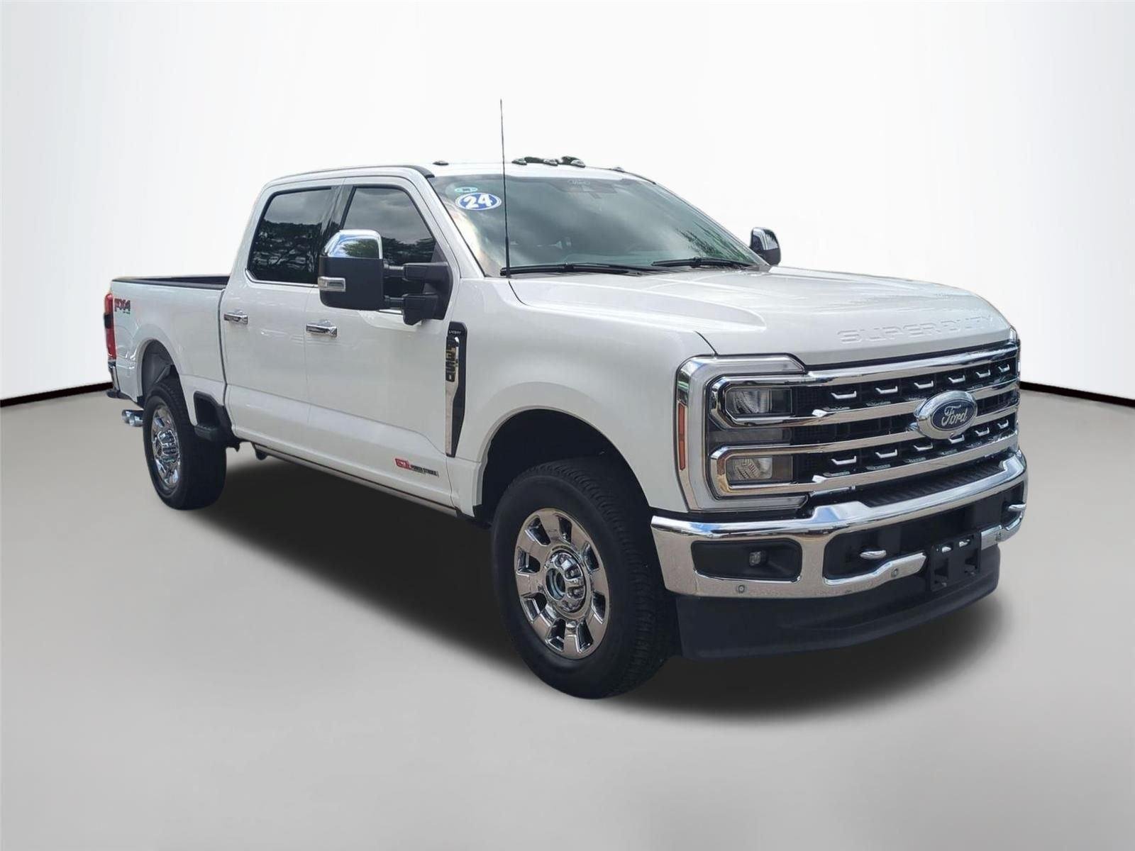 Used 2024 Star White Metallic Tri-Coat FORD  image 7