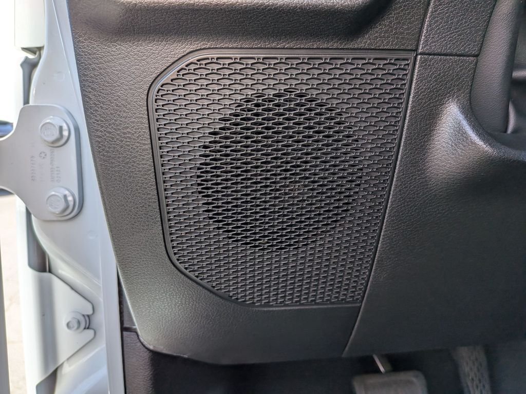 2025 Jeep Wrangler 4-Door Sahara - Photo 26