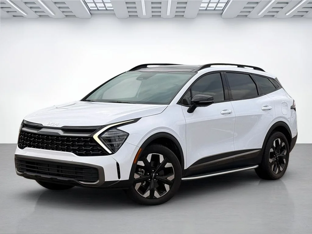 Used 2024 Glacial White Pearl Kia X-Line image 2