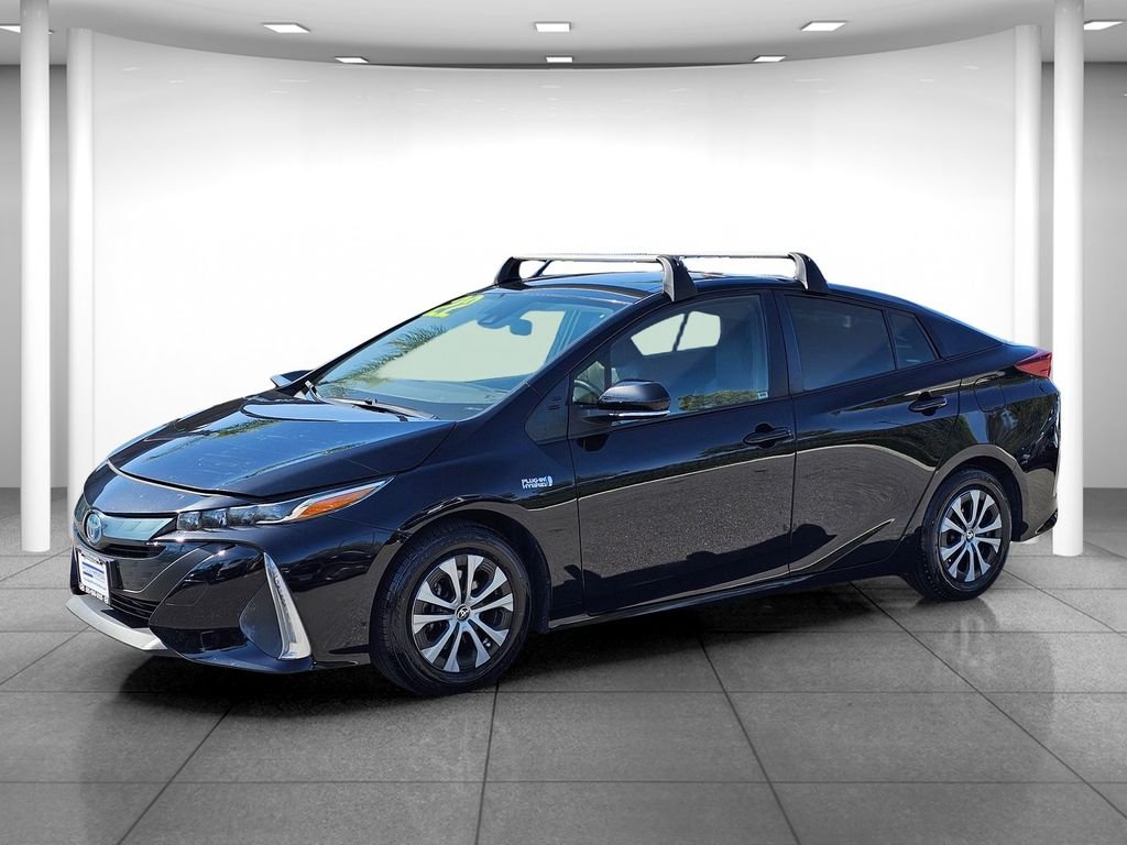 Used 2022 Black Toyota XLE image 3