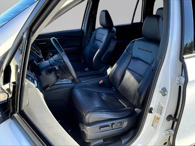 Used 2021  Honda Black Edition image 25