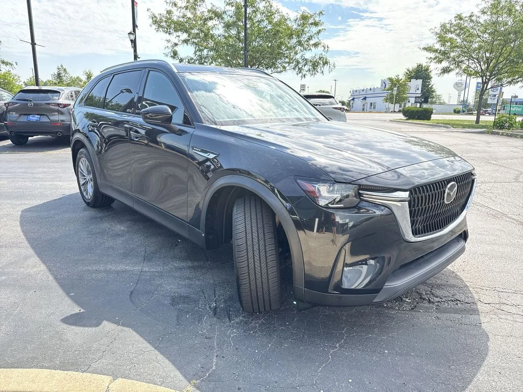 Used 2024 Black Mazda Preferred image 5