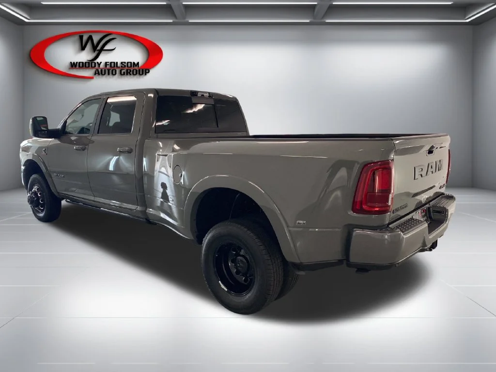 New 2027 Ceramic Gray Clear-Coat Exterior Paint RAM Laramie image 8