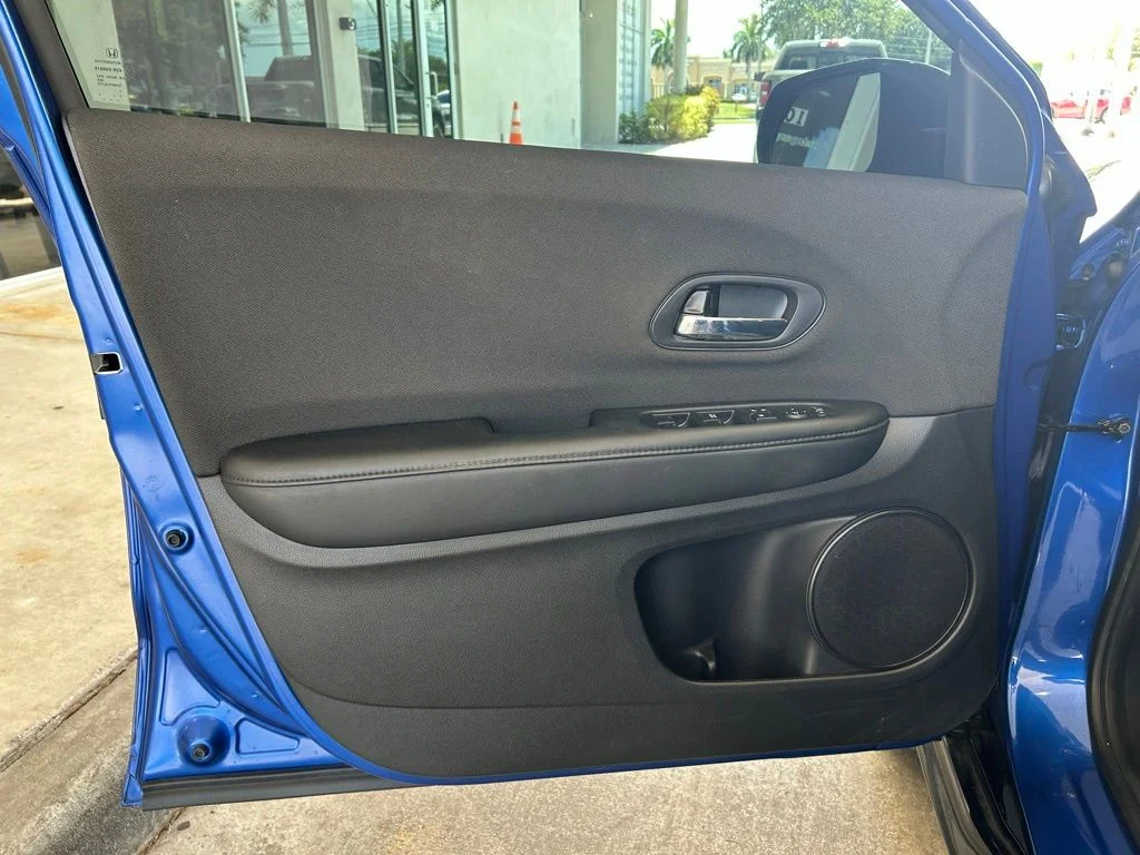 Used 2022 Blue Honda Sport image 31