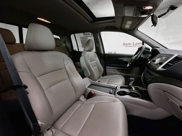 Used 2019 Blue Honda RTL image 28