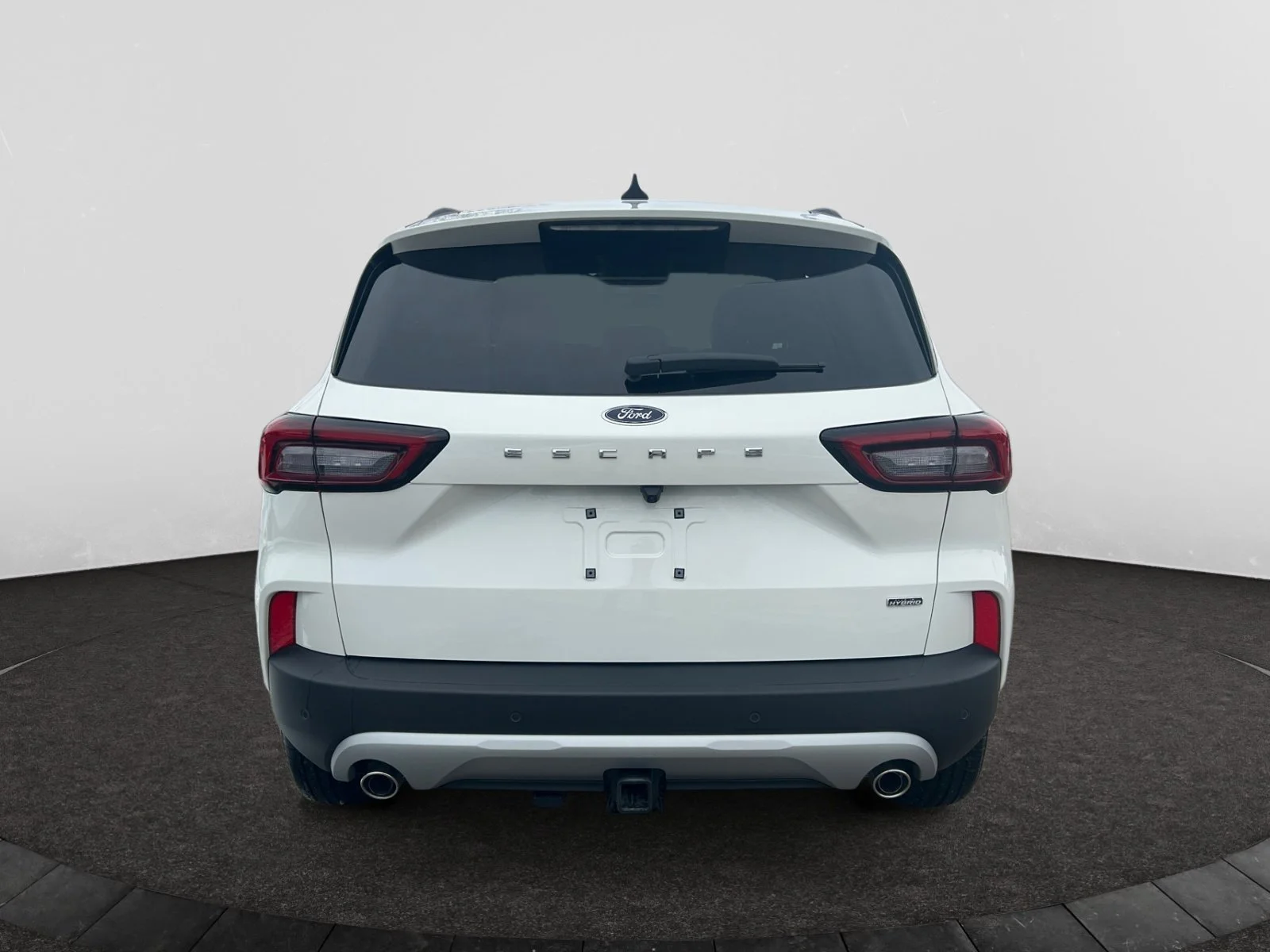 New 2026 Star White Metallic Tri-Coat Ford PHEV image 4