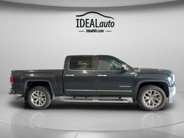 Used 2018 Gray GMC SLT image 6