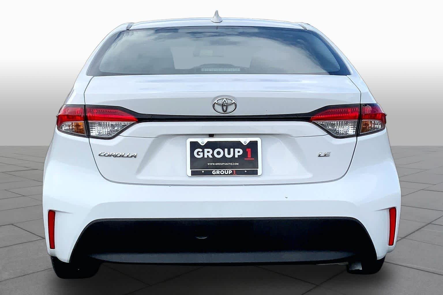 Used 2024 Ice Cap Toyota LE image 5