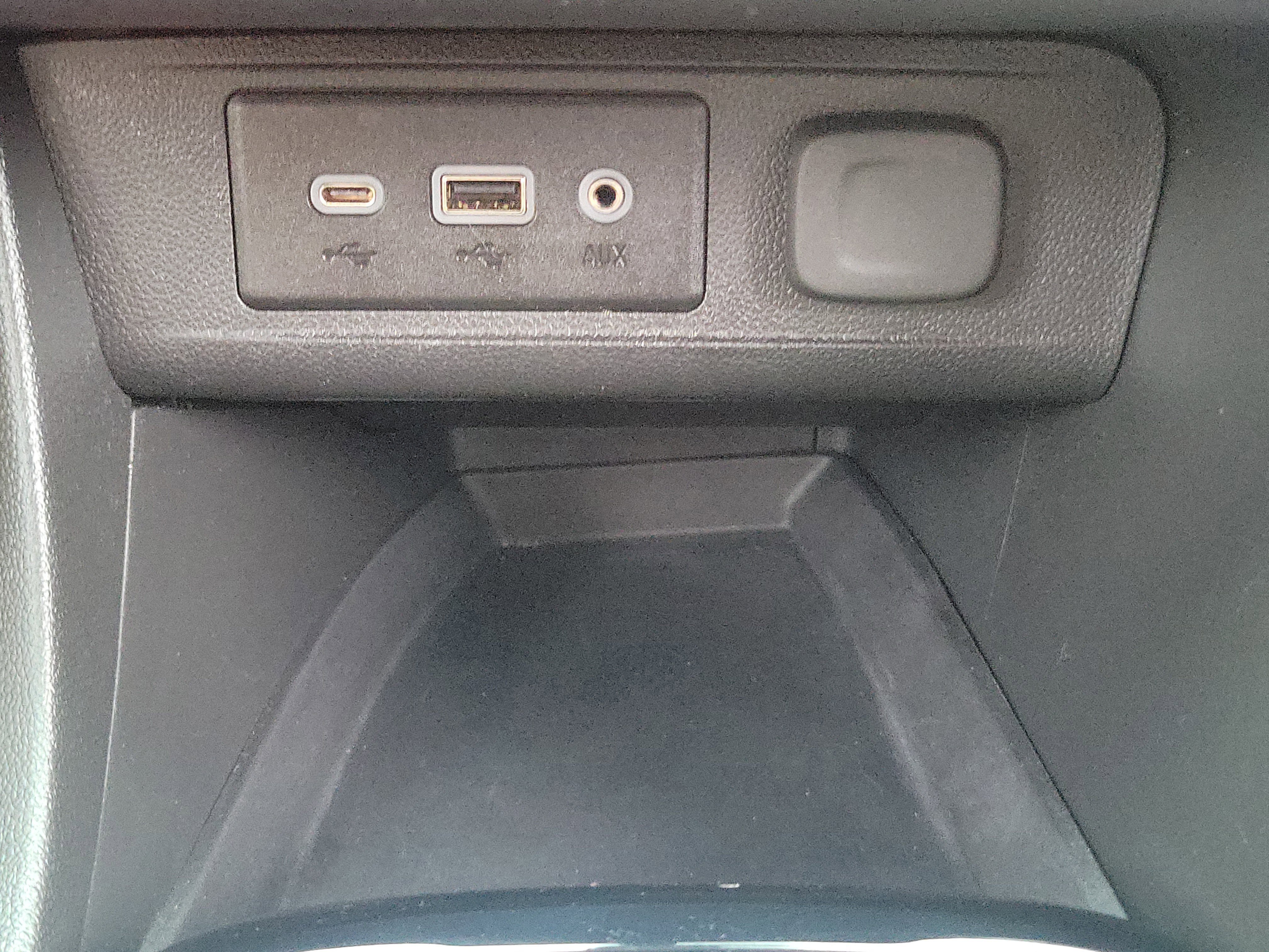 Used 2023 Sunset Glow Metallic Buick Preferred image 22