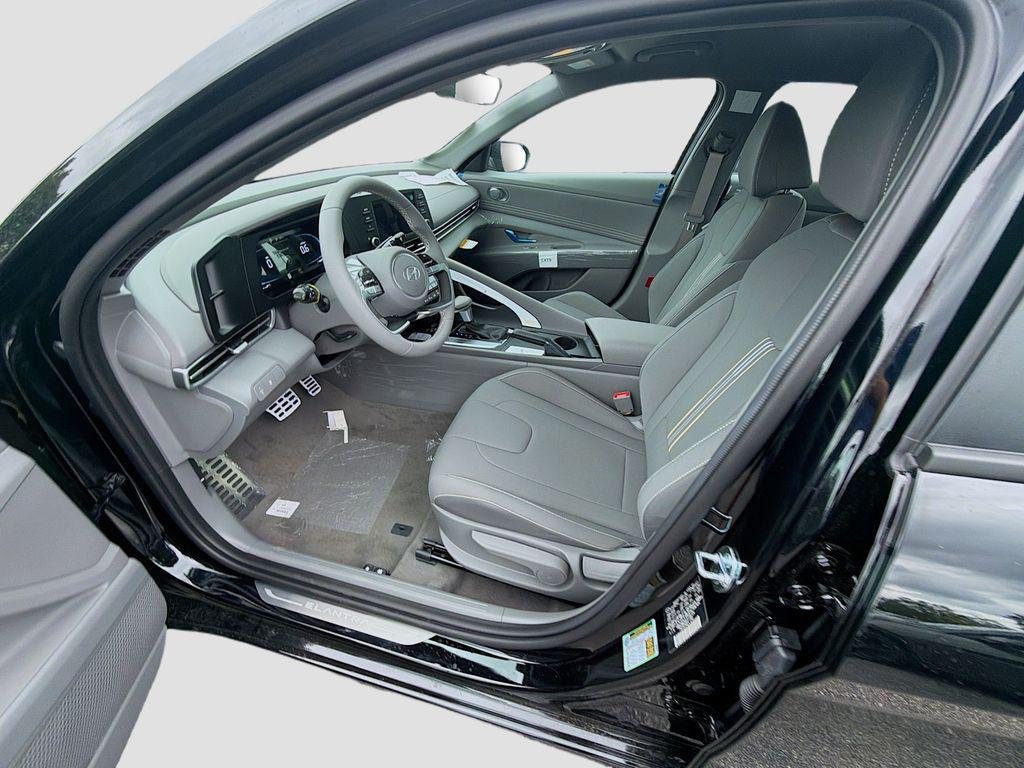 New 2026 Abyss Black Hyundai SEL Sport image 14