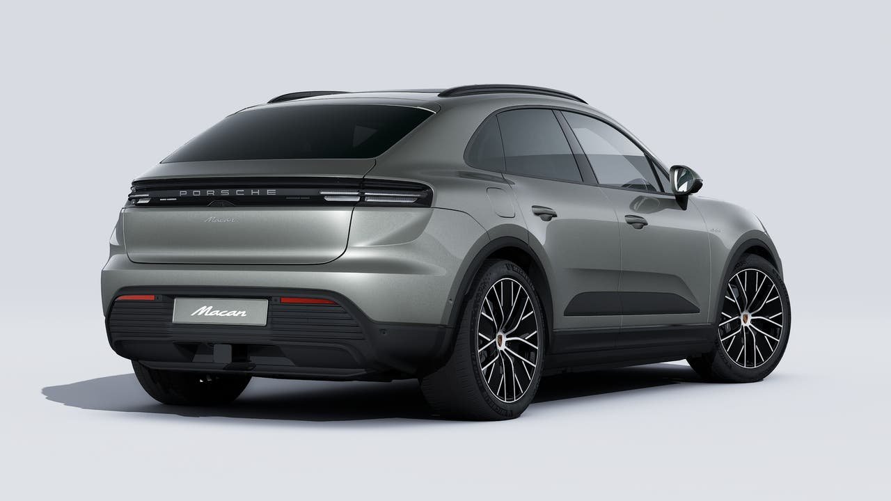New 2026 Aventurine Green Metallic Porsche Electric image 9