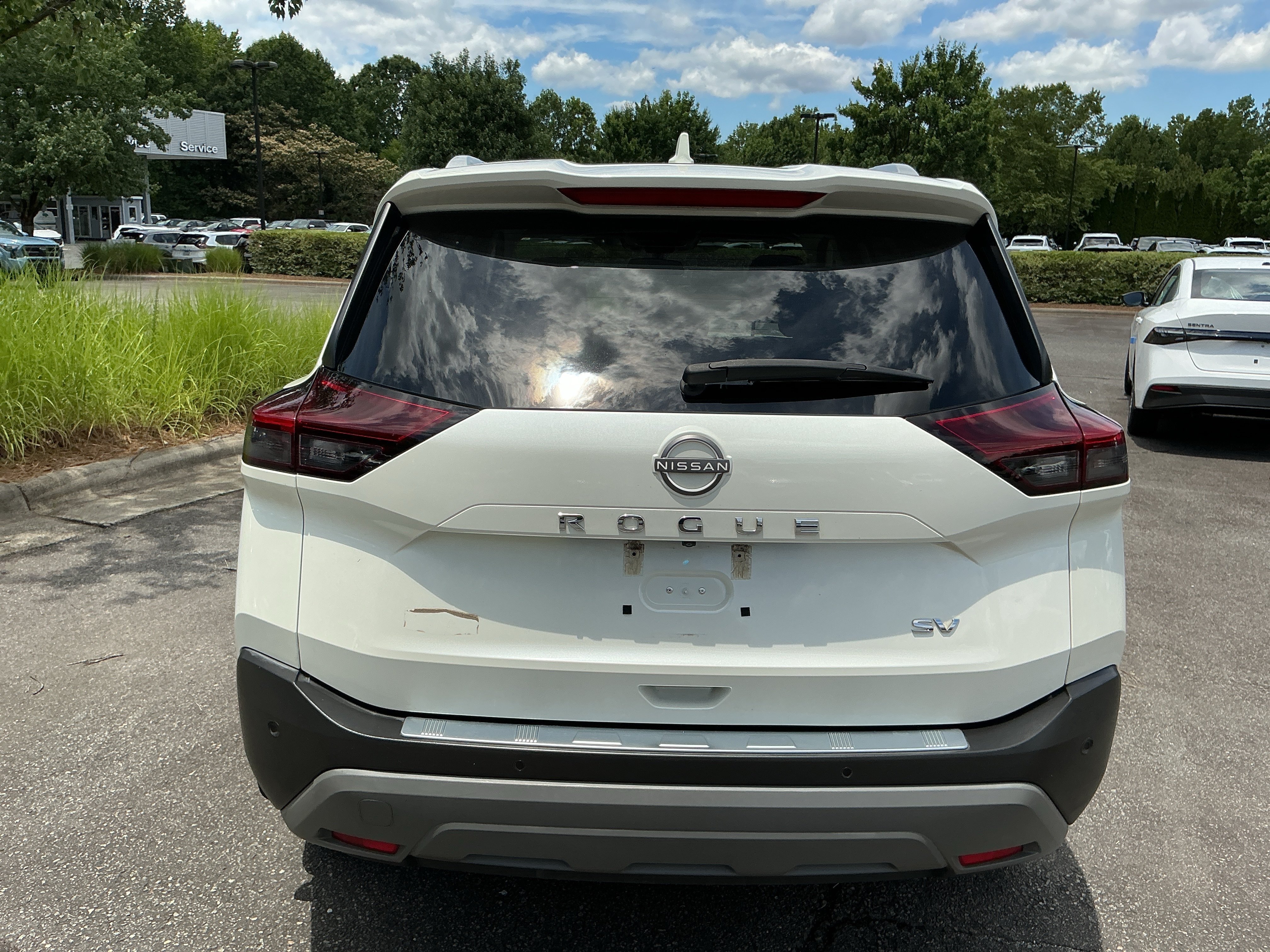 Used 2023 Pearl White Tricoat Nissan SV image 3