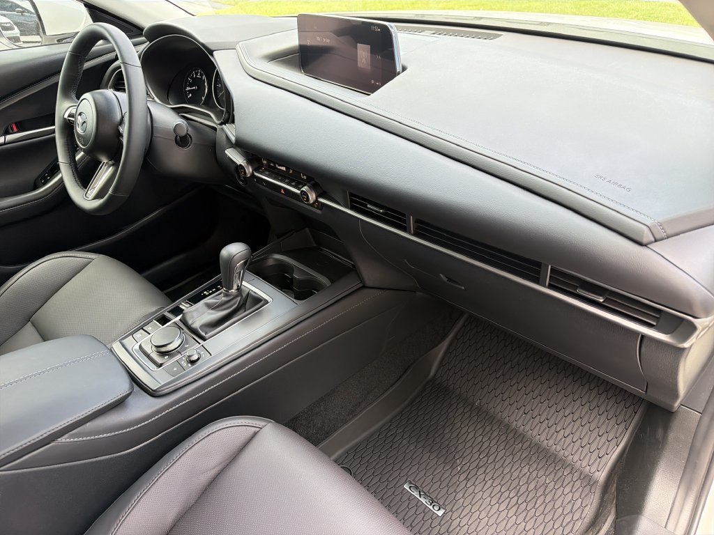 2026 Mazda CX-30 Premium - Photo 16