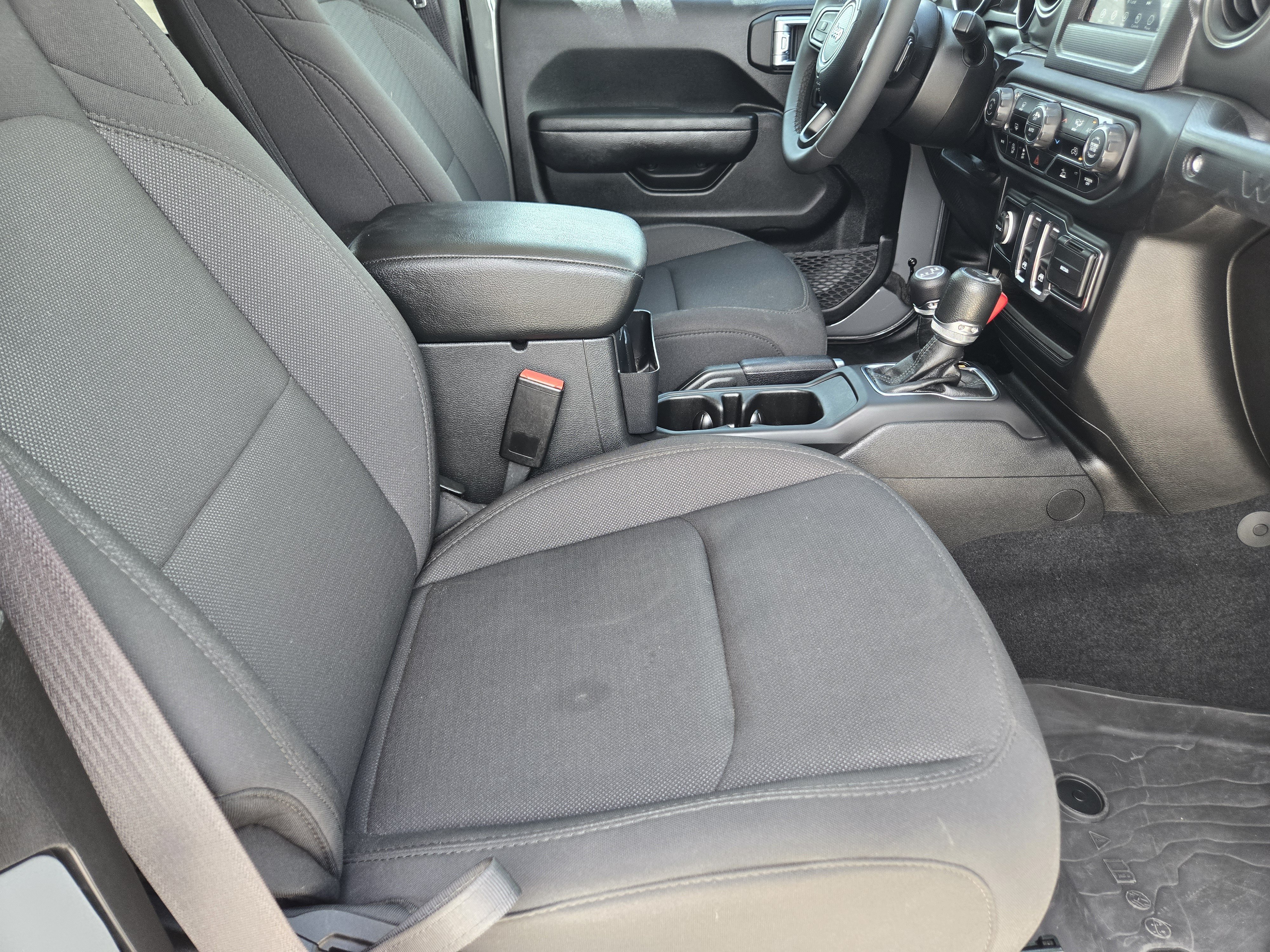 Used 2023 Sting-Gray Clearcoat Jeep Sport S image 14