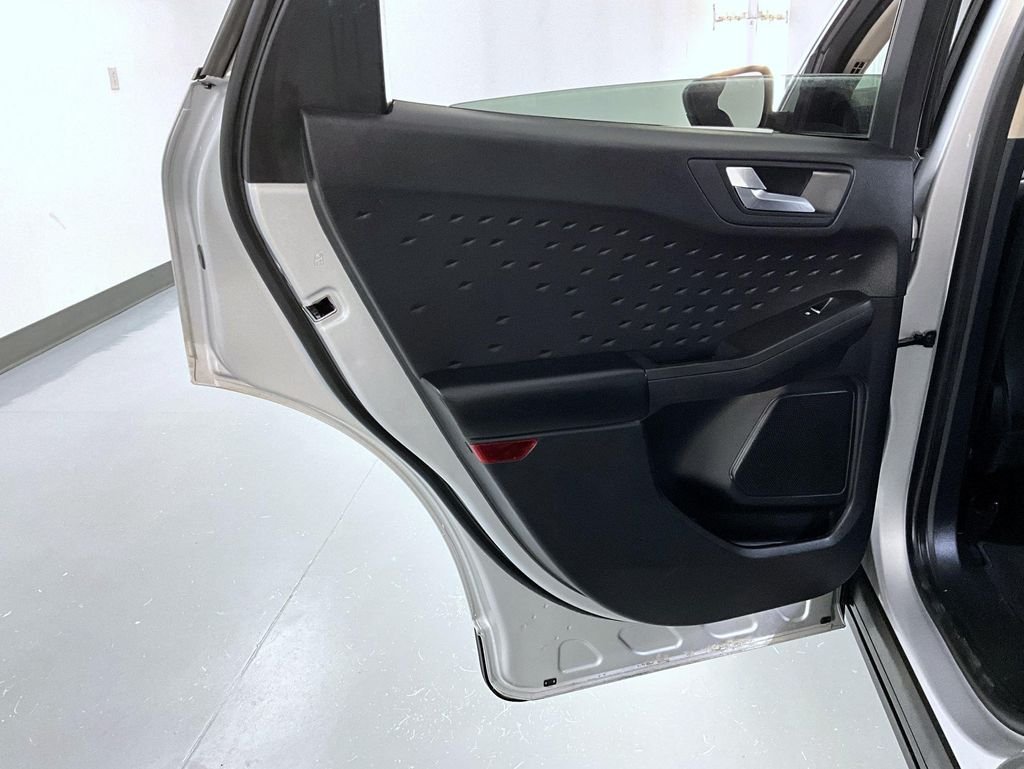 Used 2020 Silver Ford SEL image 20