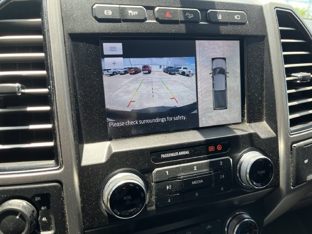 Used 2020 Silver Ford Platinum image 17
