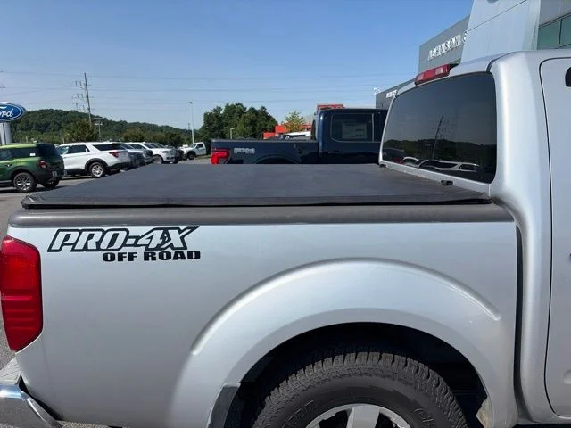 Used 2012 Silver Nissan SV image 17