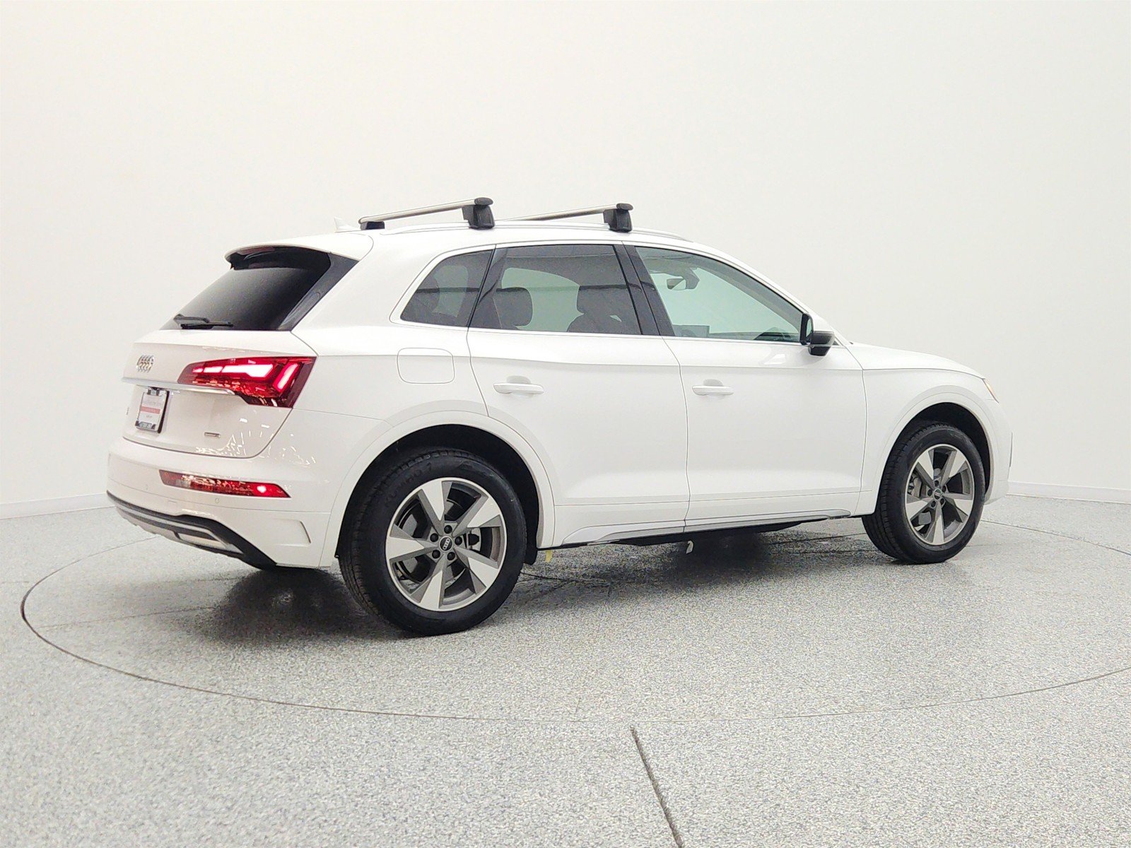 Used 2023 Ibis White Audi Premium 40 TFSI quattro image 5