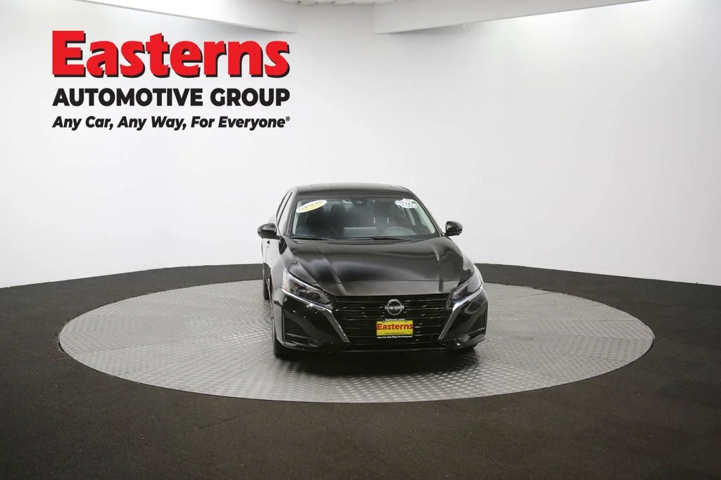 Used 2023 Black Nissan 2.5 SL image 51