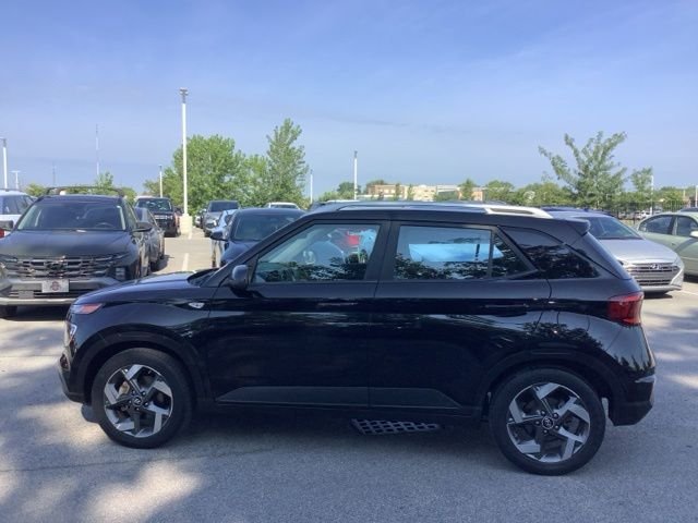 Used 2023 Onyx Black Hyundai SEL image 8