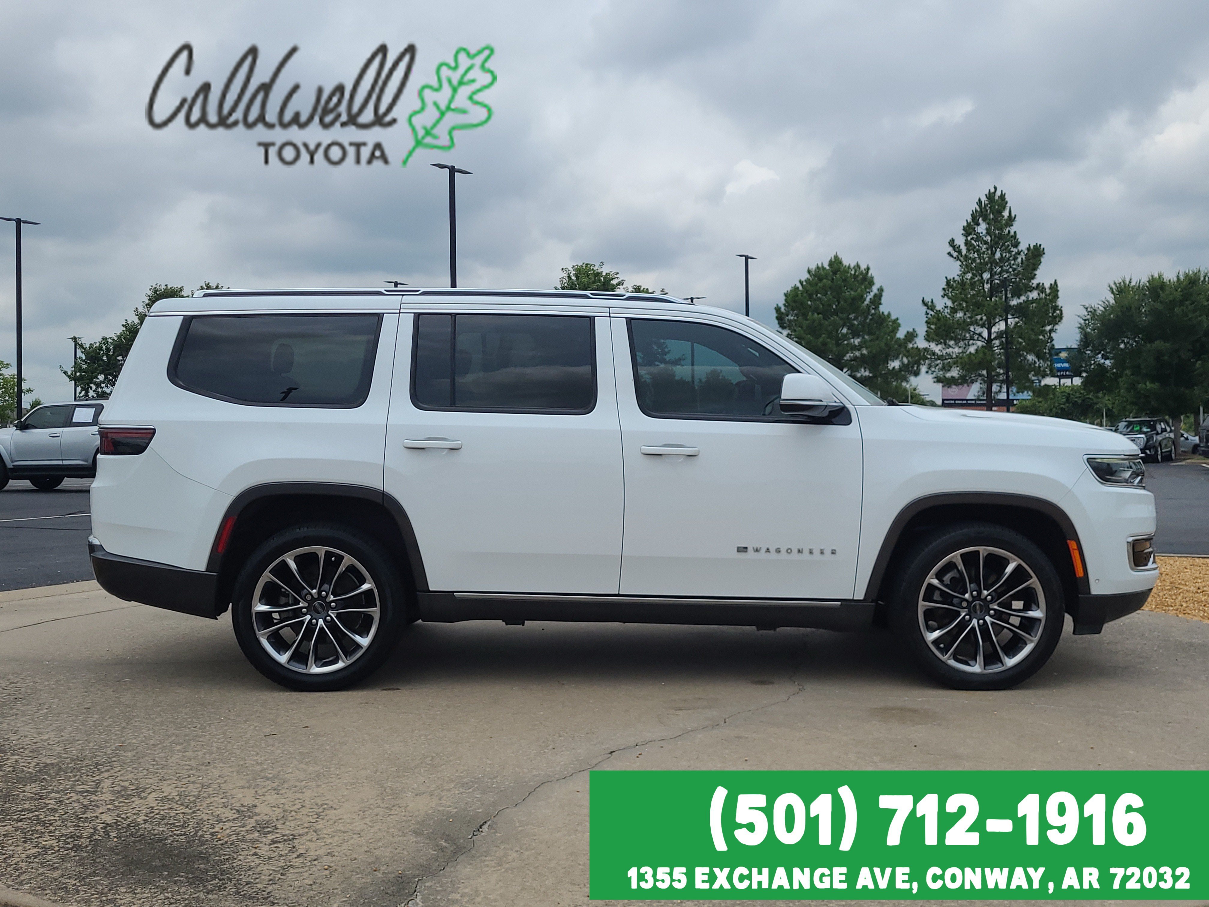 Used 2022 Bright White Clear Coat Jeep Series III Carbide image 4