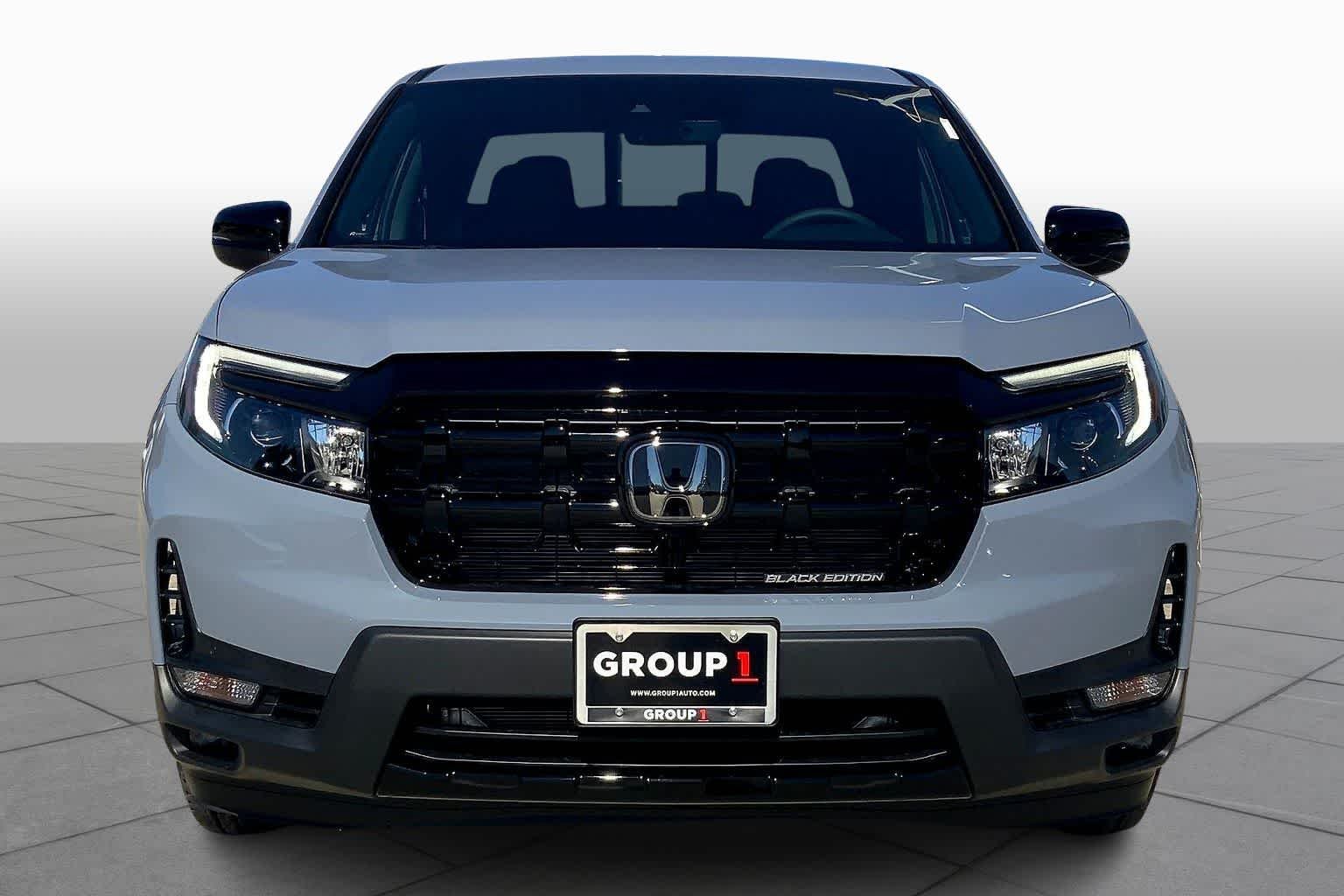 New 2026 Sonic Gray Pearl Honda Black Edition image 3