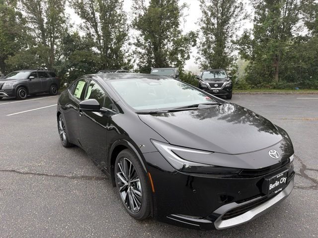 New 2027 0229 Toyota  image 3