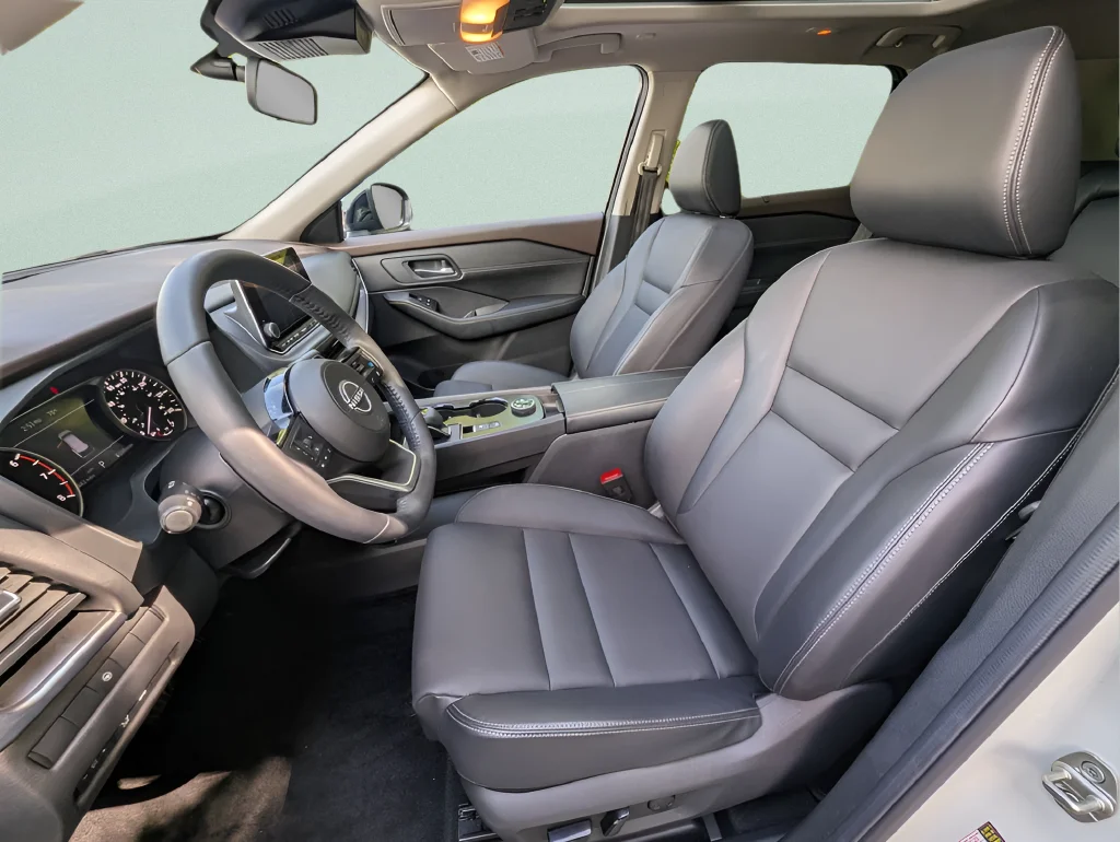 Certified Used 2023 White Nissan SV image 2