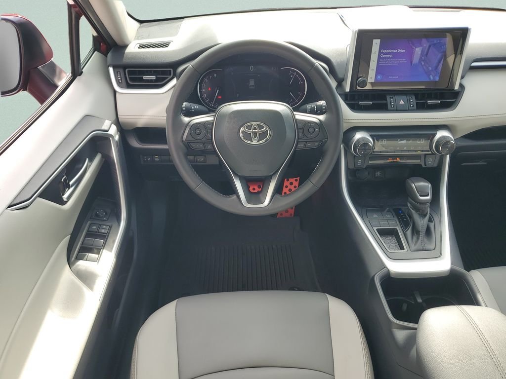 Used 2025 Red Toyota XLE Premium image 12