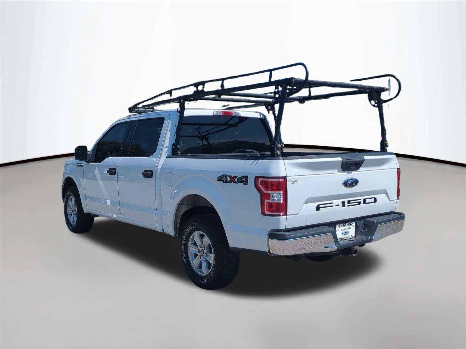 Used 2019 Oxford White Ford XLT image 3