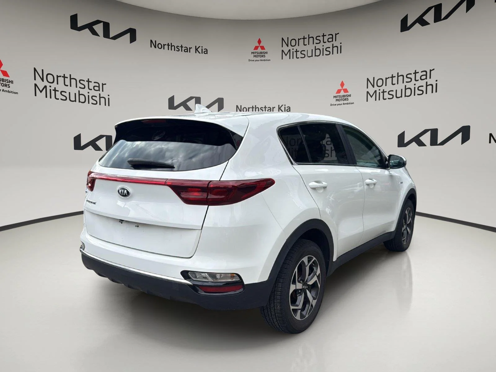 Used 2020 Clear White Kia LX image 6