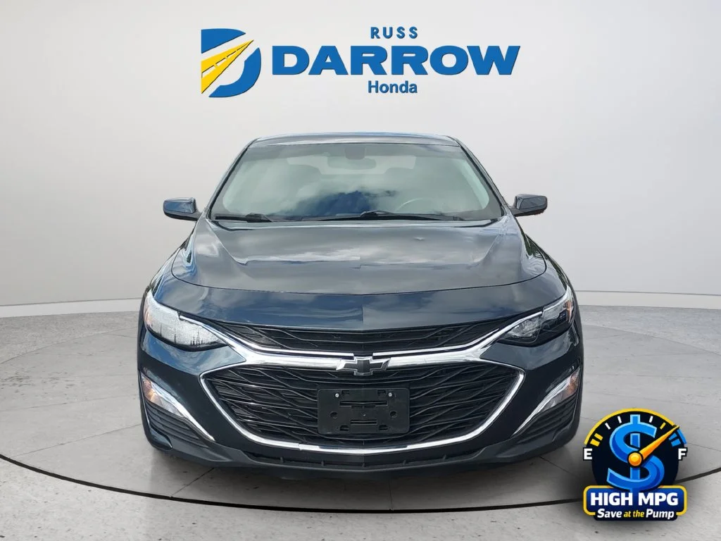 Used 2021 Gray Chevrolet RS image 8