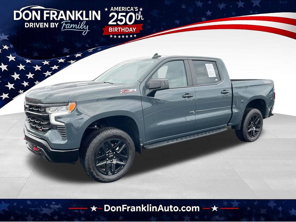 Used 2025 Gray Chevrolet LT Trail Boss image 1