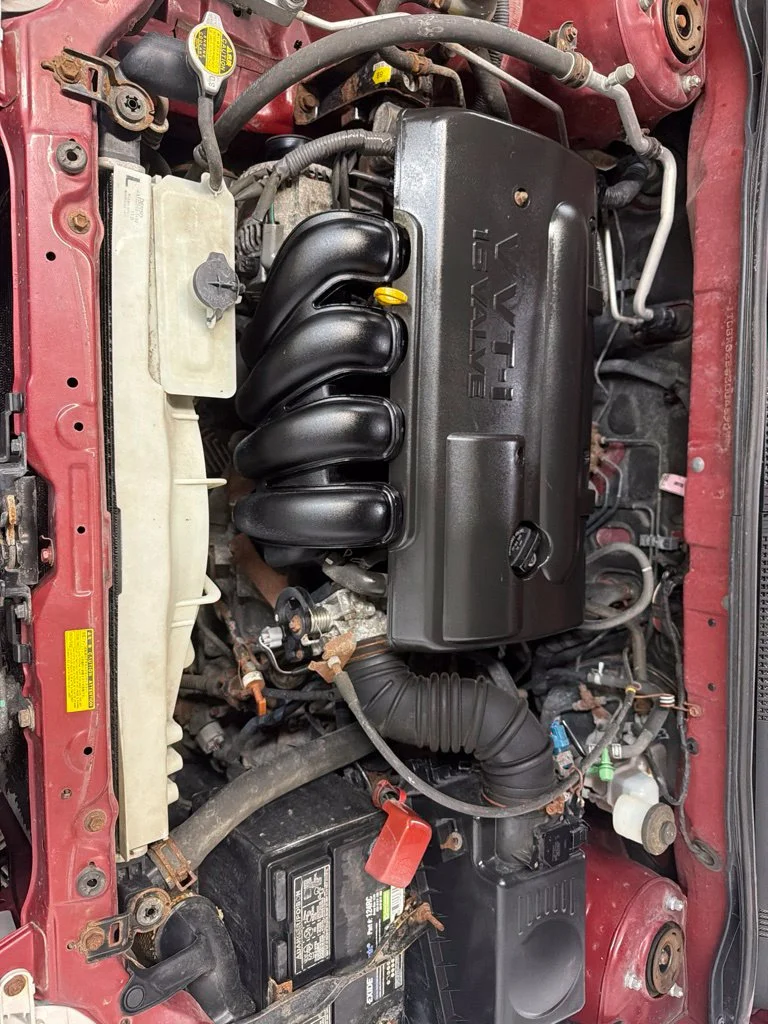 Used 2003 Red Toyota CE image 12