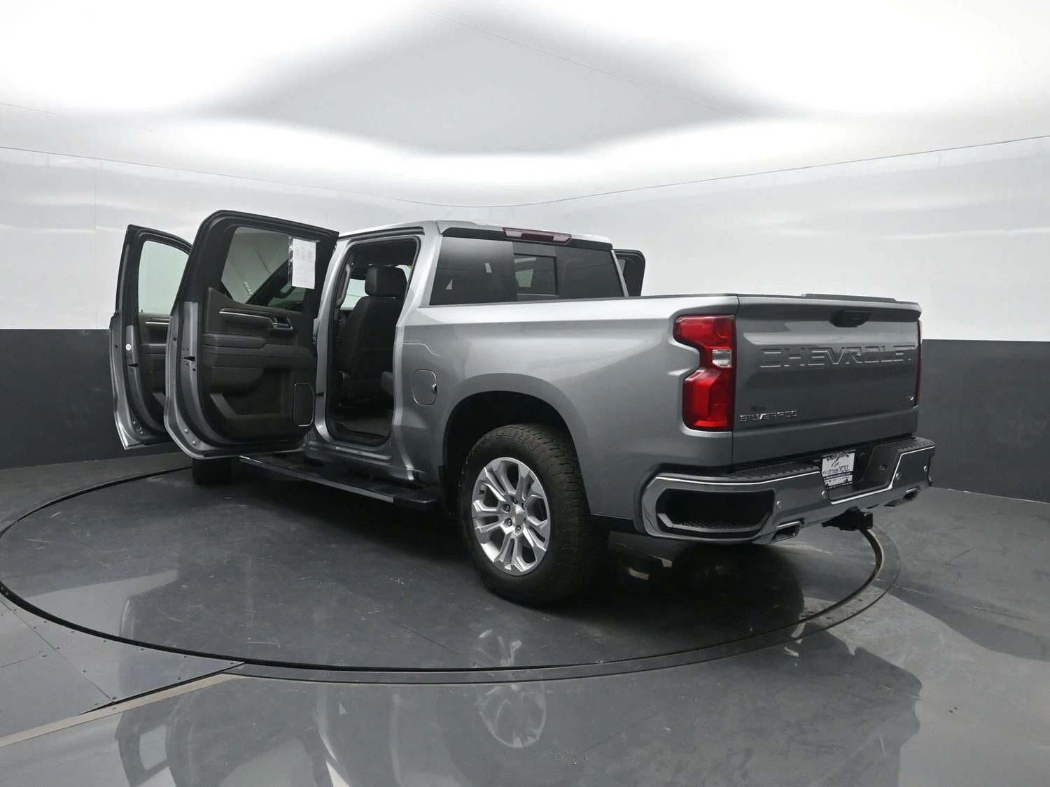 Used 2025 Sterling Gray Metallic Chevrolet LTZ image 53