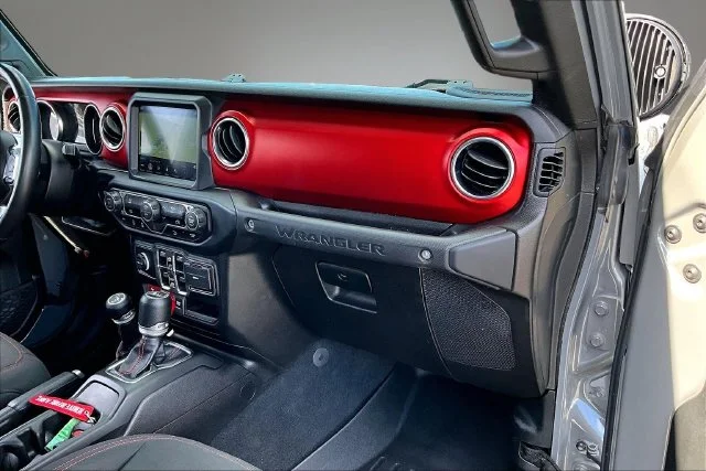 Used 2019 Gray Jeep Unlimited Rubicon image 24
