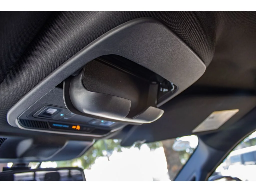 New 2026 CARBONIZED GRAY METALLIC Ford XLT image 59