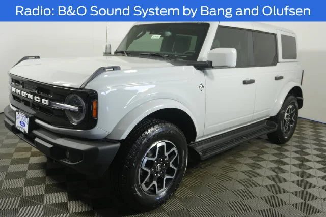 New 2026 Avalanche Gray Ford Outer Banks® image 7