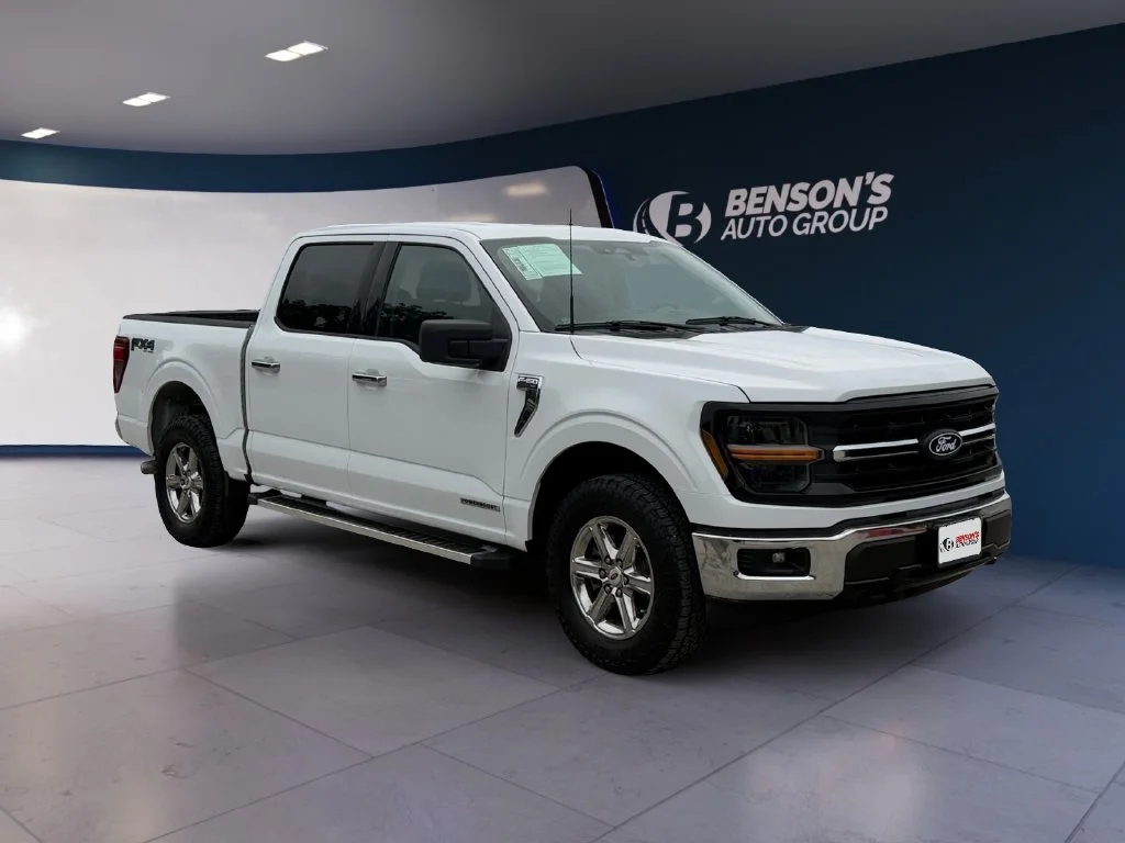 Used 2025 White Ford XLT image 7