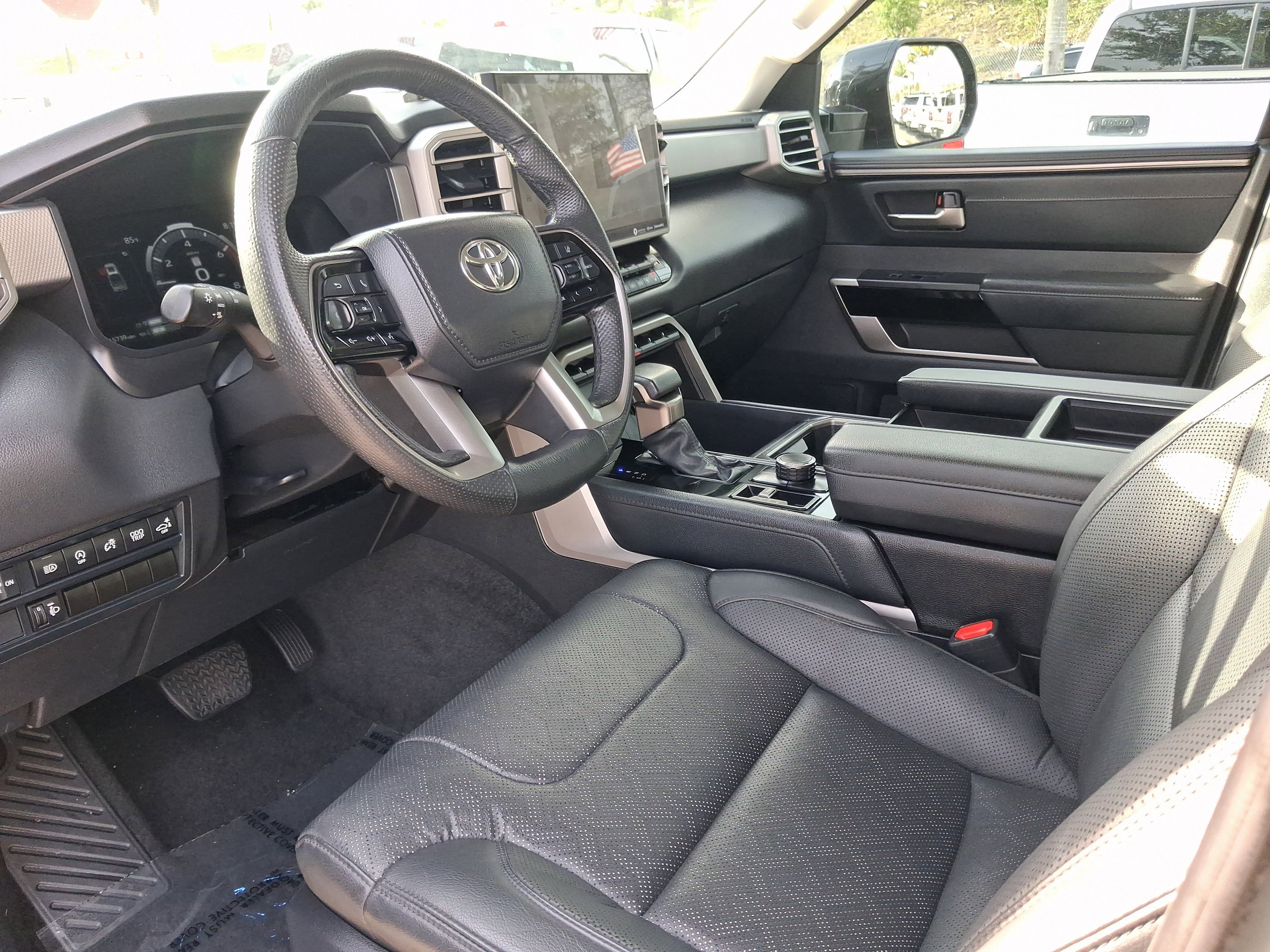 Used 2024  Toyota Limited image 15