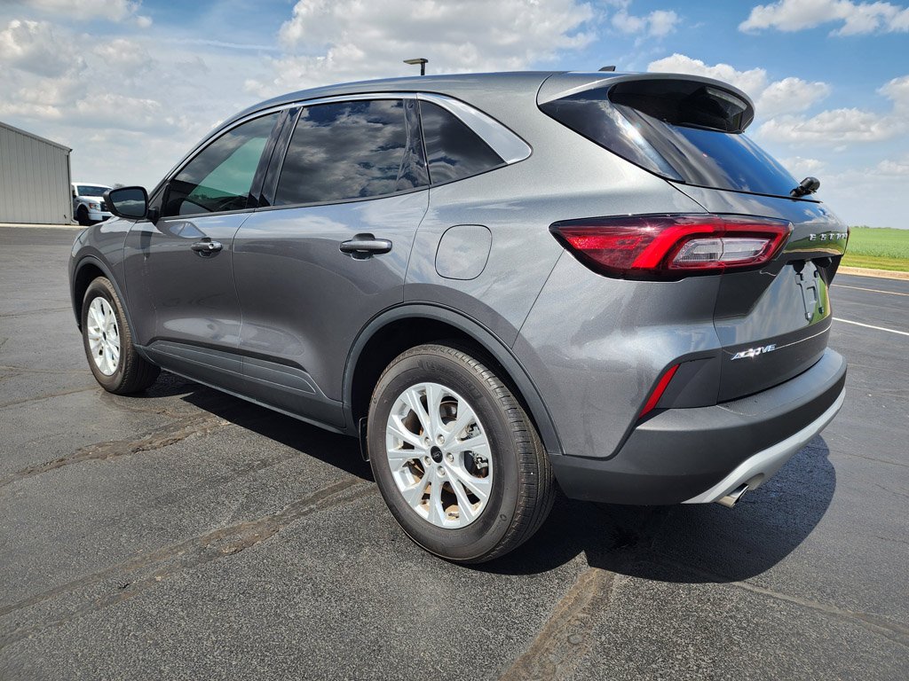 Used 2024 Carbonized Gray Metallic Ford Active image 5