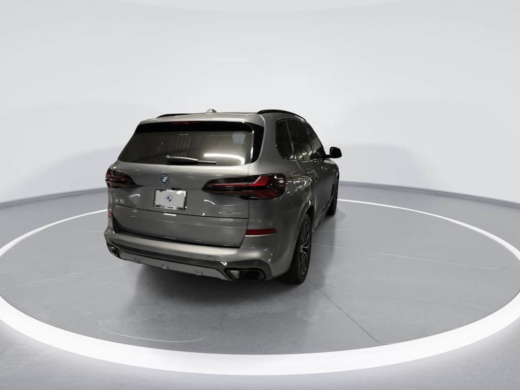 New 2026 Gray Metallic BMW xDrive50e image 7