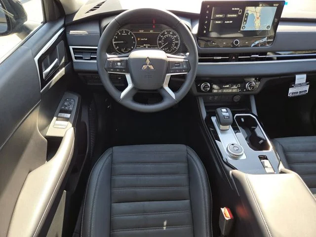 New 2026 Black Mitsubishi SE 1.5T 2WD image 10