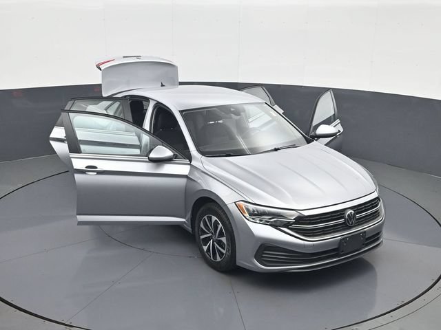 2024 Volkswagen Jetta S - Photo 29