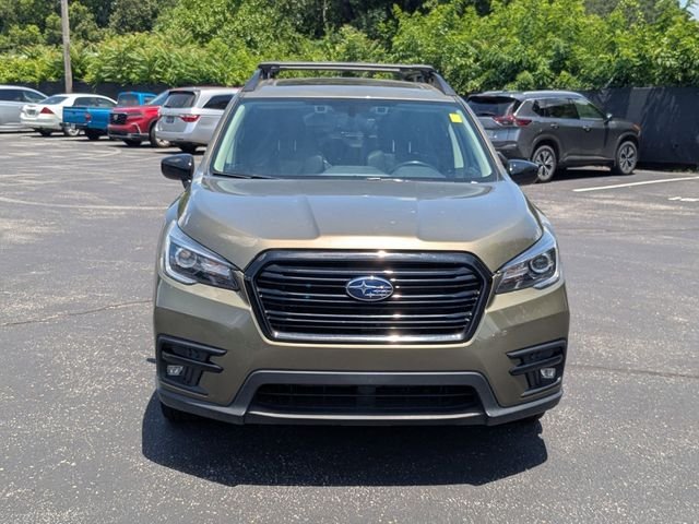 Used 2022 Autumn Green Metallic Subaru Onyx Edition image 4