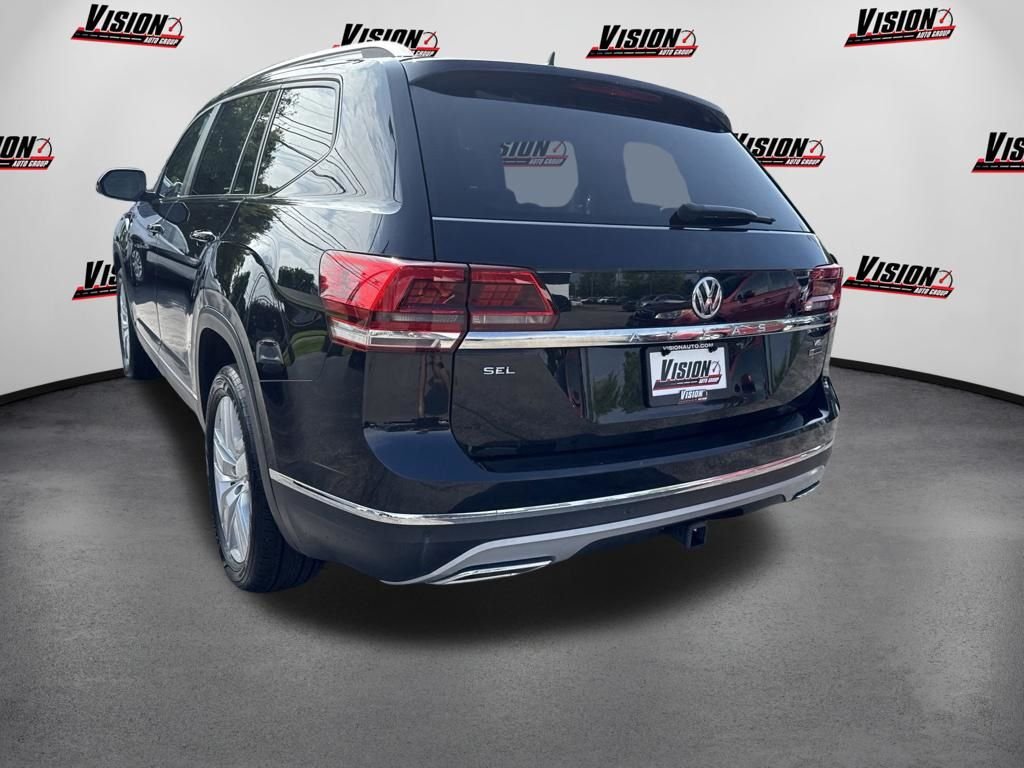 Used 2019 Black Volkswagen SEL image 8